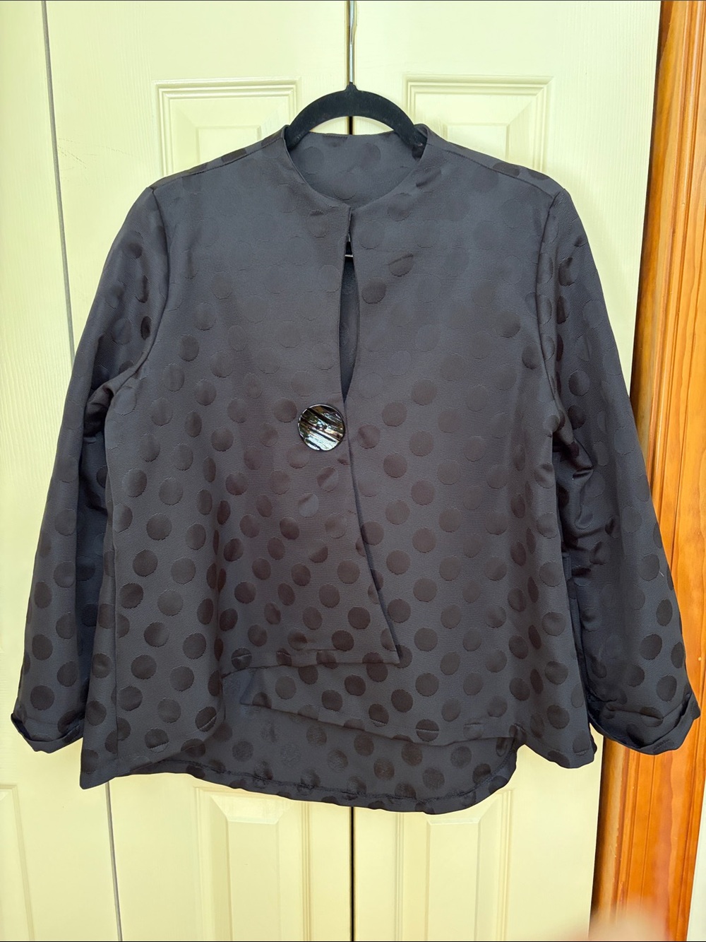 Polka Dot Single-Button Black Jacket